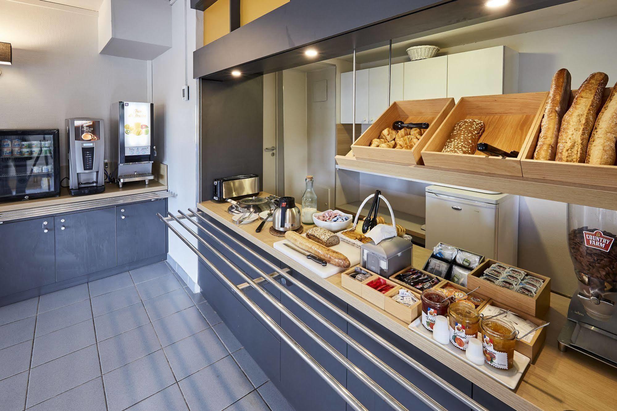 B&B Hotel Troyes Barberey Buitenkant foto