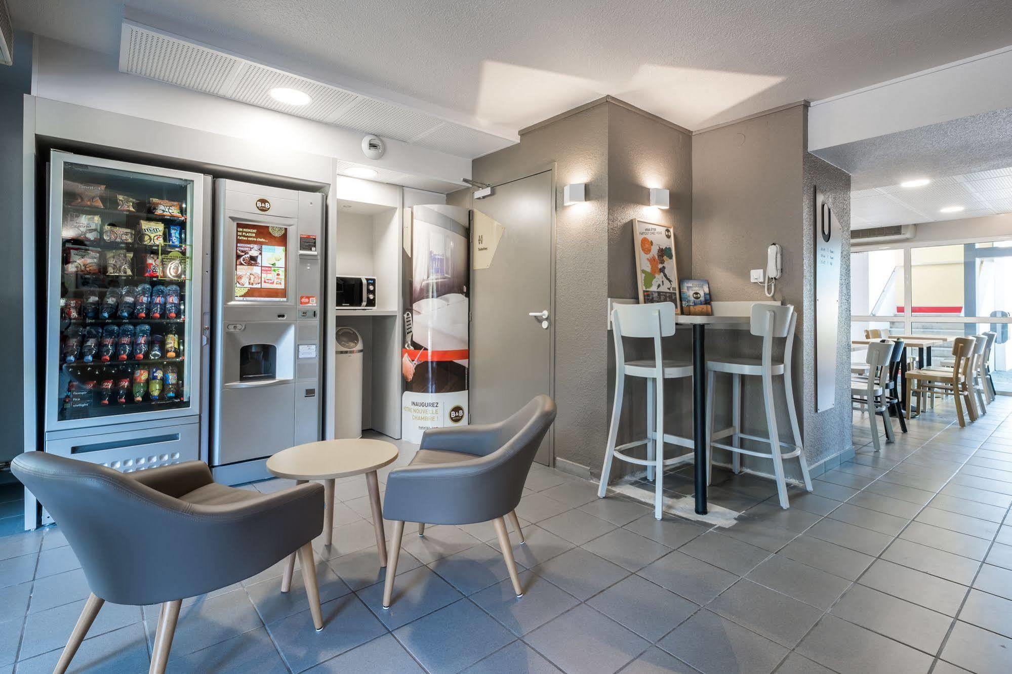 B&B Hotel Troyes Barberey Buitenkant foto