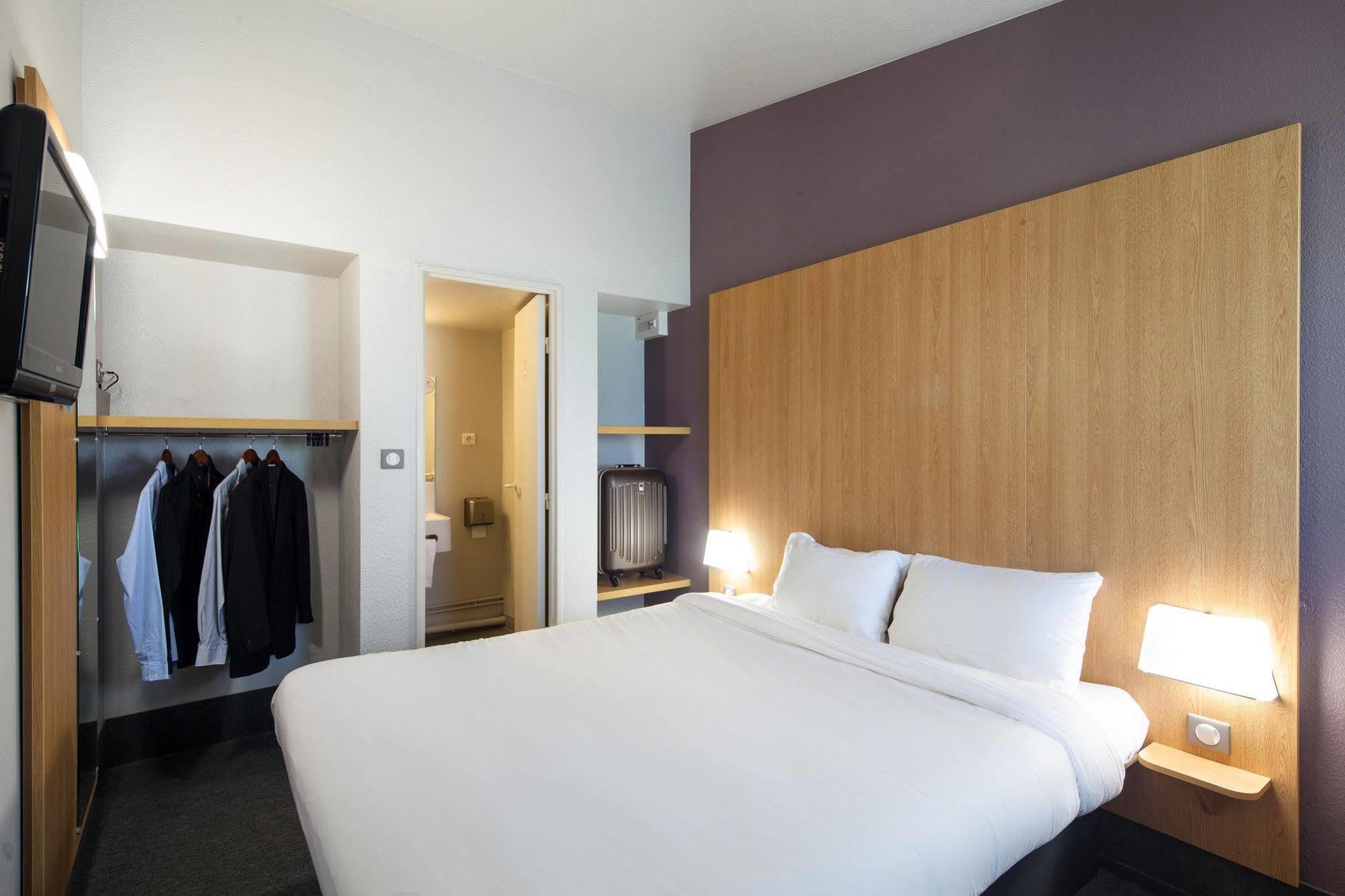 B&B Hotel Troyes Barberey Buitenkant foto